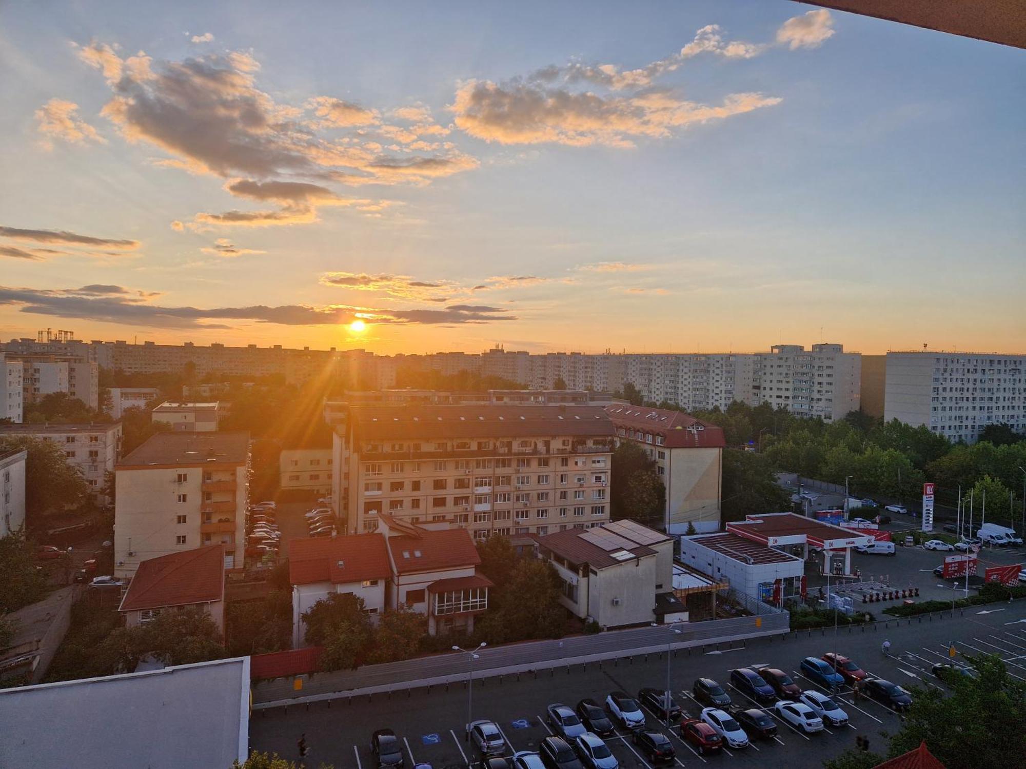 Irema Sunset View Studio Pallady บูคาเรสต์ ภายนอก รูปภาพ